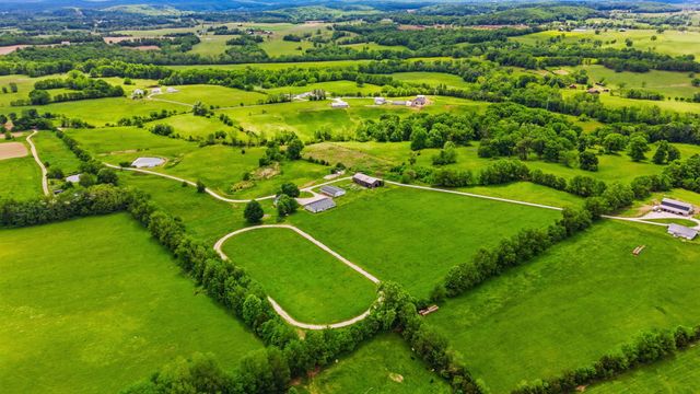 313 Jay Road, Owingsville, KY 40360