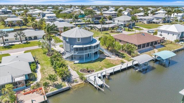 24262 CAPTAIN KIDD BOULEVARD, Punta Gorda, FL 33955