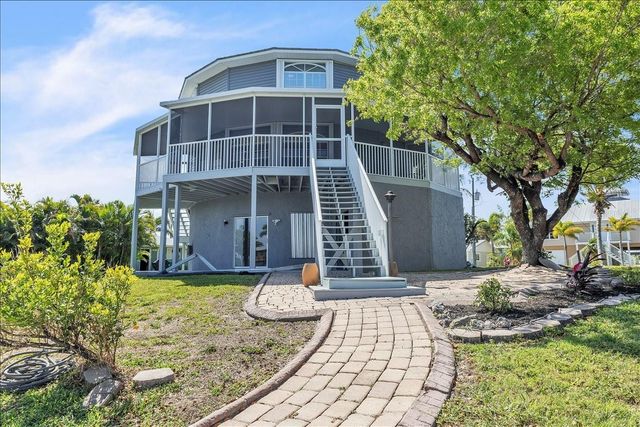 24262 CAPTAIN KIDD BOULEVARD, Punta Gorda, FL 33955