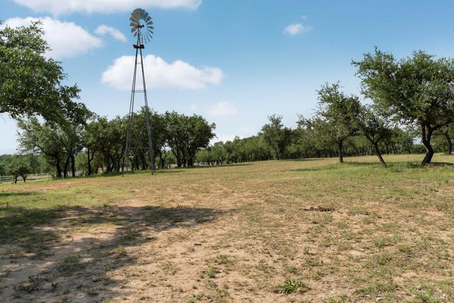 21311 Hamilton Pool RD, Dripping Springs, TX 78620