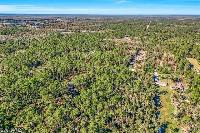 22nd AVE NW, Naples, FL 34120