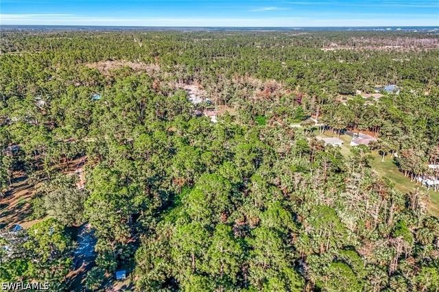 22nd AVE NW, Naples, FL 34120