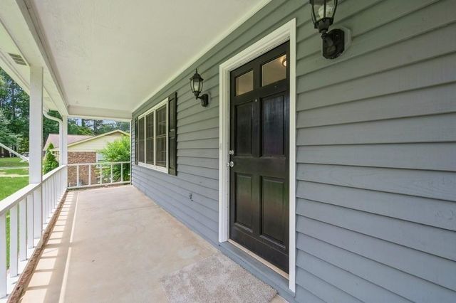 1763 Sherman 0, Kennesaw, GA 30152