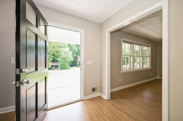 1763 Sherman 0, Kennesaw, GA 30152