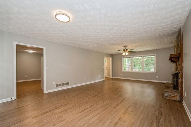 1763 Sherman 0, Kennesaw, GA 30152