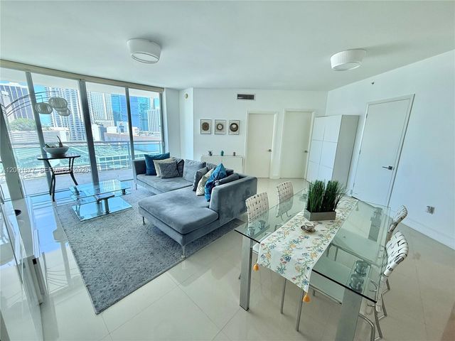 350 S Miami Ave 1601, Miami, FL 33130