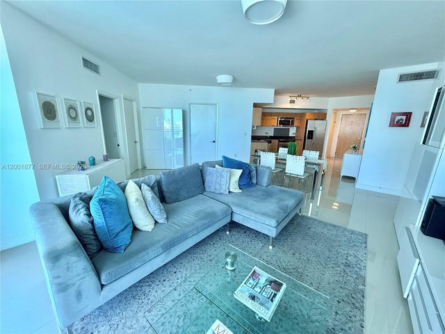 350 S Miami Ave 1601, Miami, FL 33130