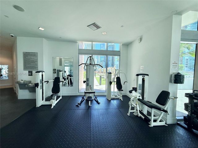 350 S Miami Ave 1601, Miami, FL 33130