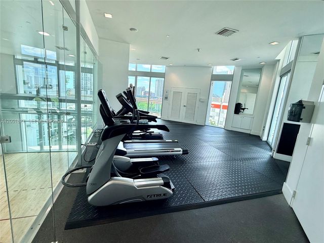 350 S Miami Ave 1601, Miami, FL 33130