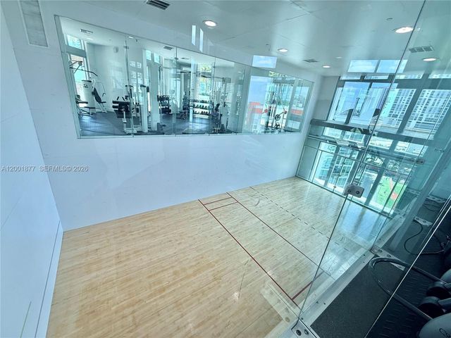 350 S Miami Ave 1601, Miami, FL 33130