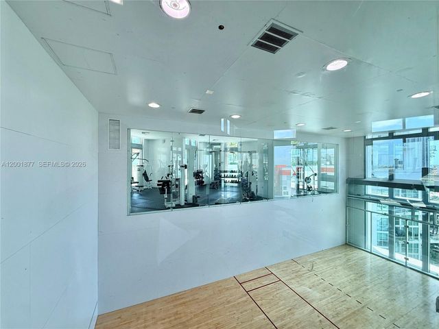 350 S Miami Ave 1601, Miami, FL 33130