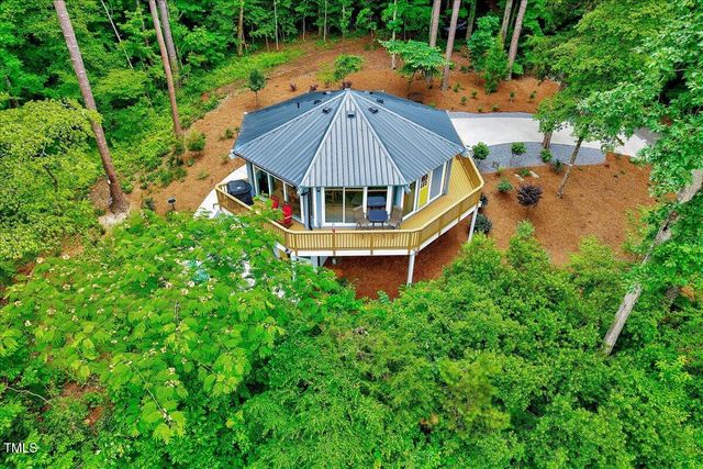 819 & 818 Hilltop Circle, Sanford, NC 27332