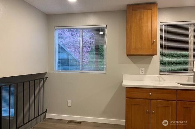 34242 36th Place SW, Federal Way, WA 98023