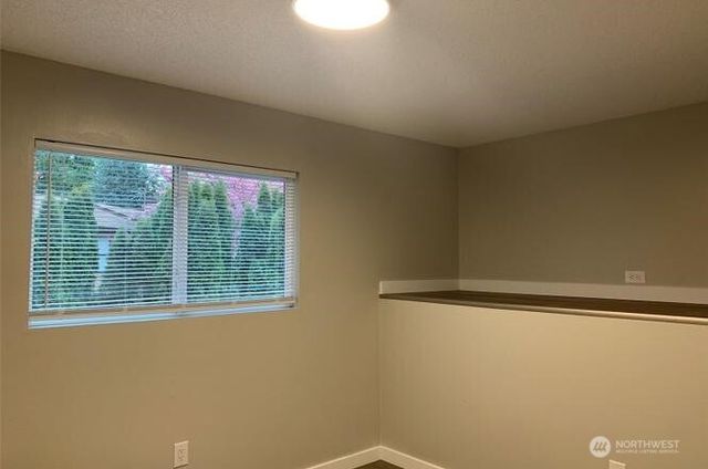 34242 36th Place SW, Federal Way, WA 98023