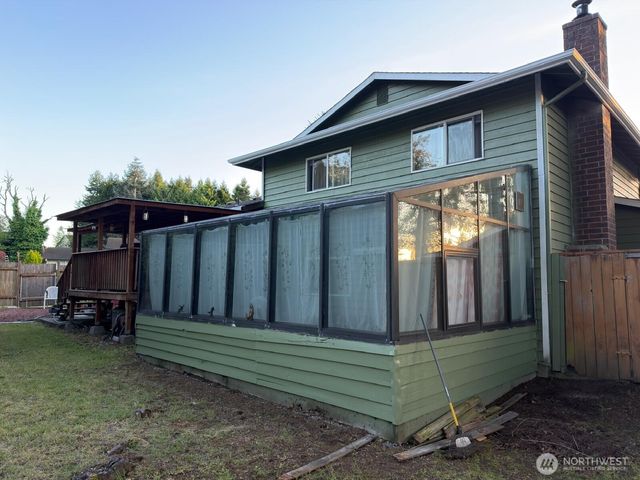 34242 36th Place SW, Federal Way, WA 98023