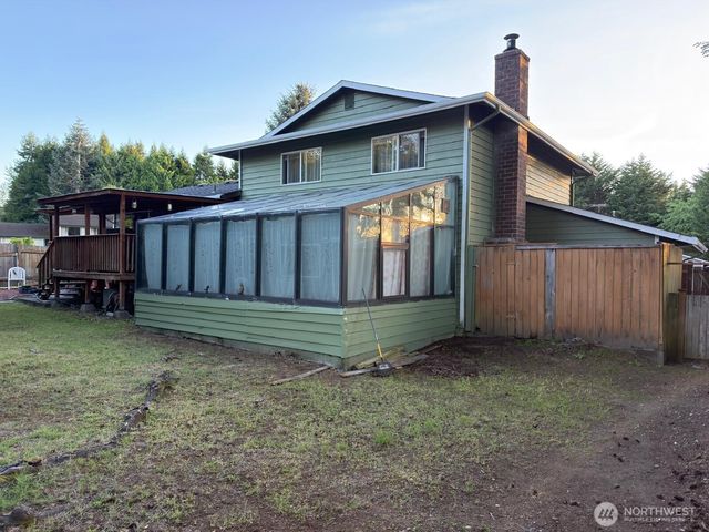 34242 36th Place SW, Federal Way, WA 98023
