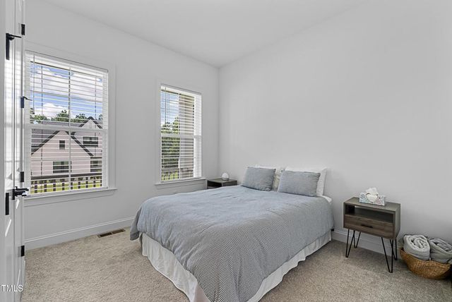 8128 Baronleigh Lane, Wake Forest, NC 27587