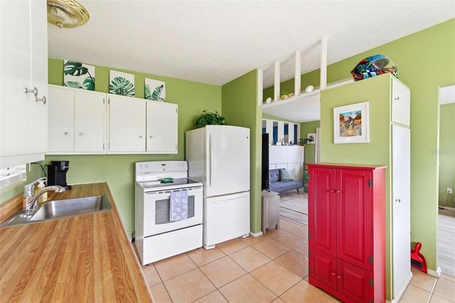 100 AVERY AVENUE, Crystal Beach, FL 34681