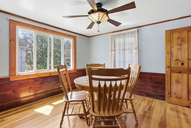 215 Pearl St, Reading, MA 01867