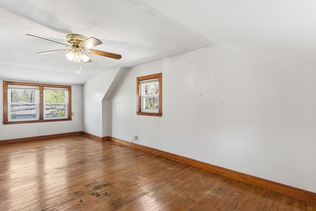 215 Pearl St, Reading, MA 01867