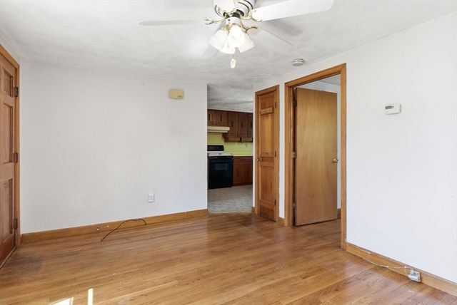 215 Pearl St, Reading, MA 01867