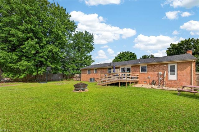 4028 Scotfield DR, Chesapeake, VA 23321