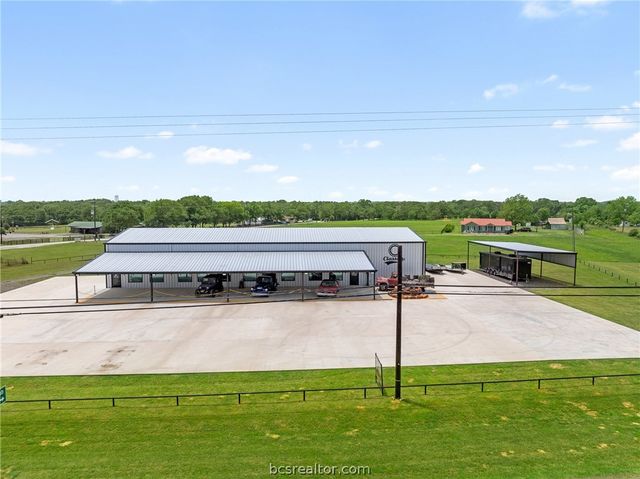 1229 State Highway 36 N, Caldwell, TX 77836