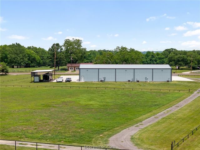 1229 State Highway 36 N, Caldwell, TX 77836