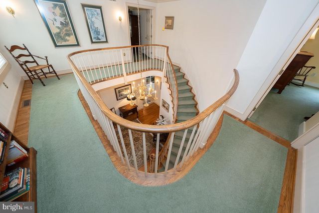 1227 DENBIGH LN, Wayne, PA 19087