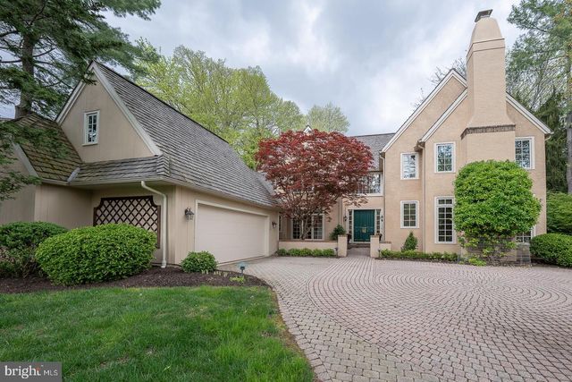 1227 DENBIGH LN, Wayne, PA 19087