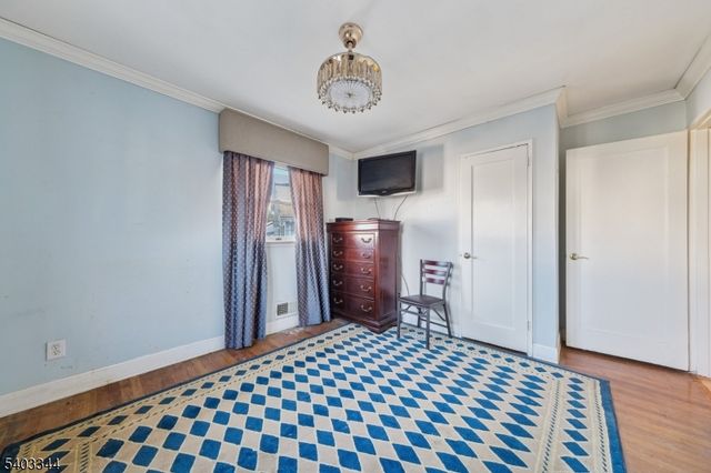 651 Amherst Rd, Linden City, NJ 07036