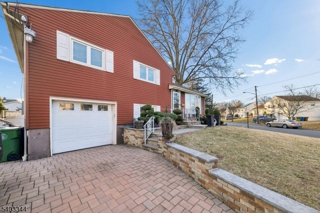 651 Amherst Rd, Linden City, NJ 07036