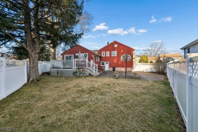 651 Amherst Rd, Linden City, NJ 07036