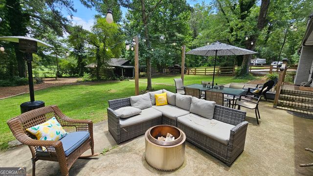 1581 Lost Mountain Road, Powder Springs, GA 30127