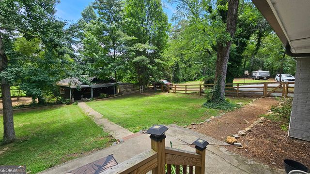 1581 Lost Mountain Road, Powder Springs, GA 30127