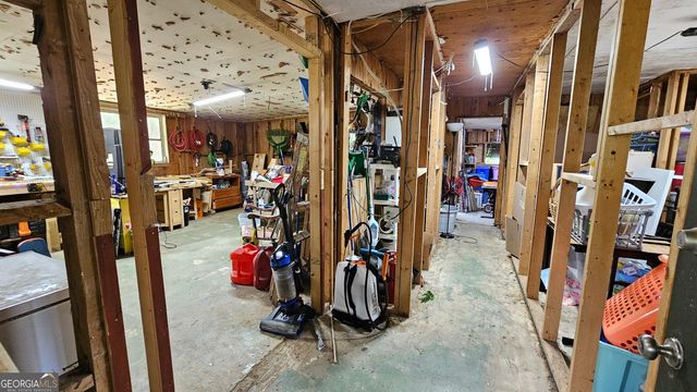 1581 Lost Mountain Road, Powder Springs, GA 30127