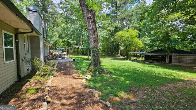 1581 Lost Mountain Road, Powder Springs, GA 30127