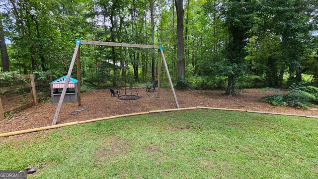 1581 Lost Mountain Road, Powder Springs, GA 30127