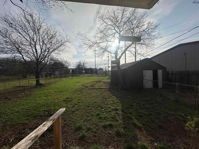 3013 LEBANON ROAD, Wichita Falls, TX 76308