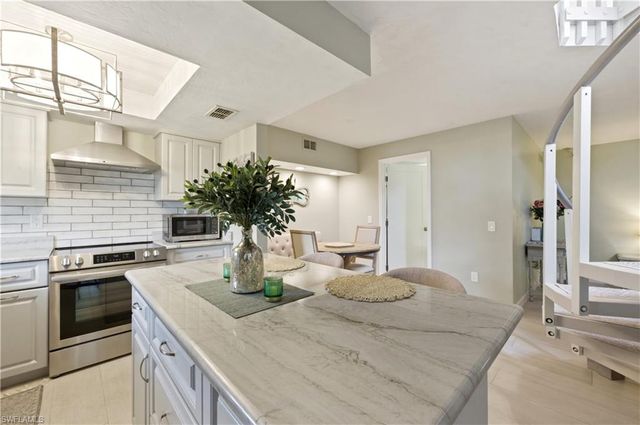 16001 Amberwood Lake CT 1, Fort Myers, FL 33908