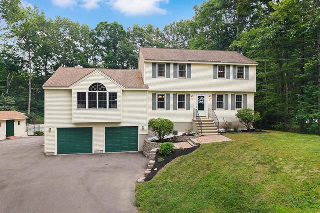 21 Kristin Drive, Derry, NH 03038