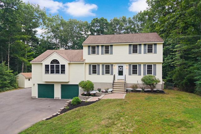 21 Kristin Drive, Derry, NH 03038
