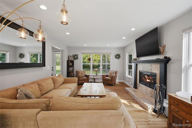 3890 Whitetail Trail, Holly, MI 48442