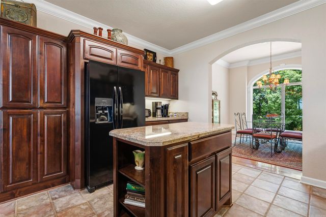 64 Montanoso Way, Hot Springs Village, AR 71909