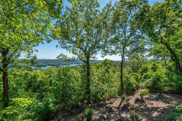 64 Montanoso Way, Hot Springs Village, AR 71909