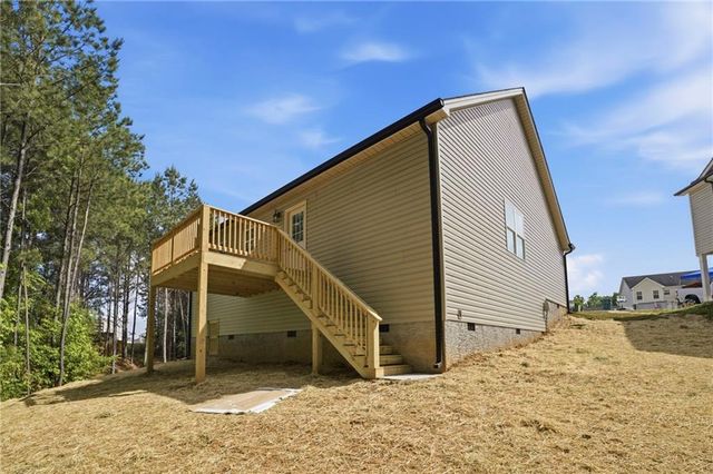119 Rons Court NW, Calhoun, GA 30701