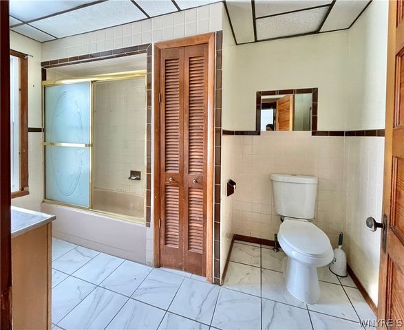 463 East Street, Buffalo, NY 14207