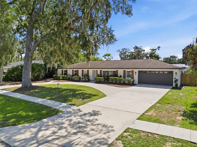 706 S OAKWOOD AVENUE, Brandon, FL 33511