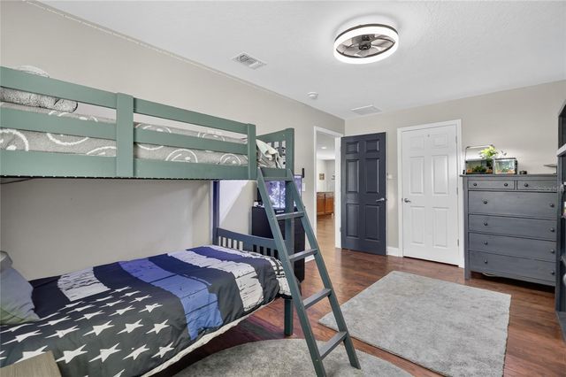 706 S OAKWOOD AVENUE, Brandon, FL 33511
