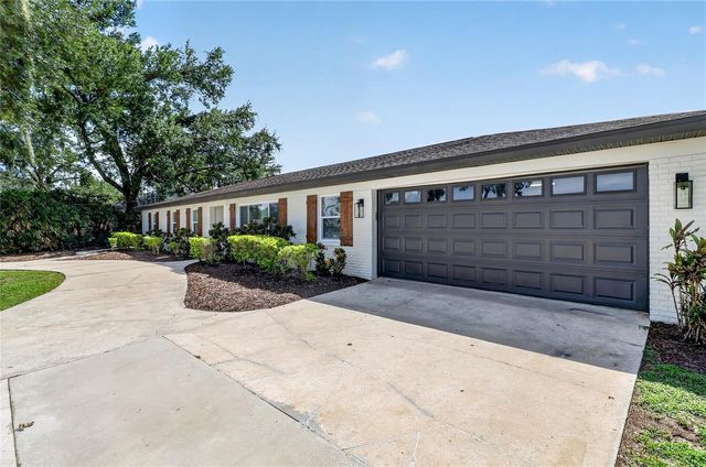 706 S OAKWOOD AVENUE, Brandon, FL 33511